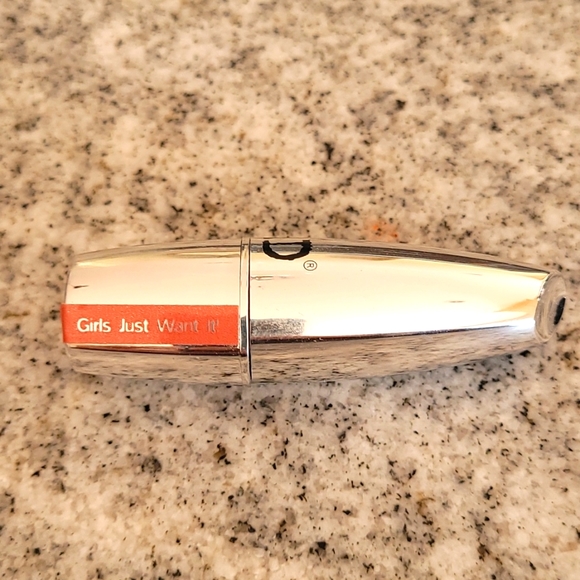 BedHead Lipstick - Serenity - Picture 2 of 4